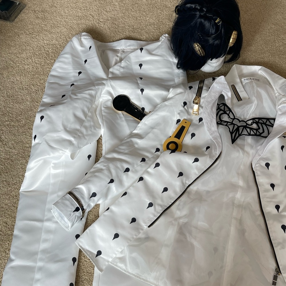 Jojo bizarre adventures Bruno cosplay Sz small with wig